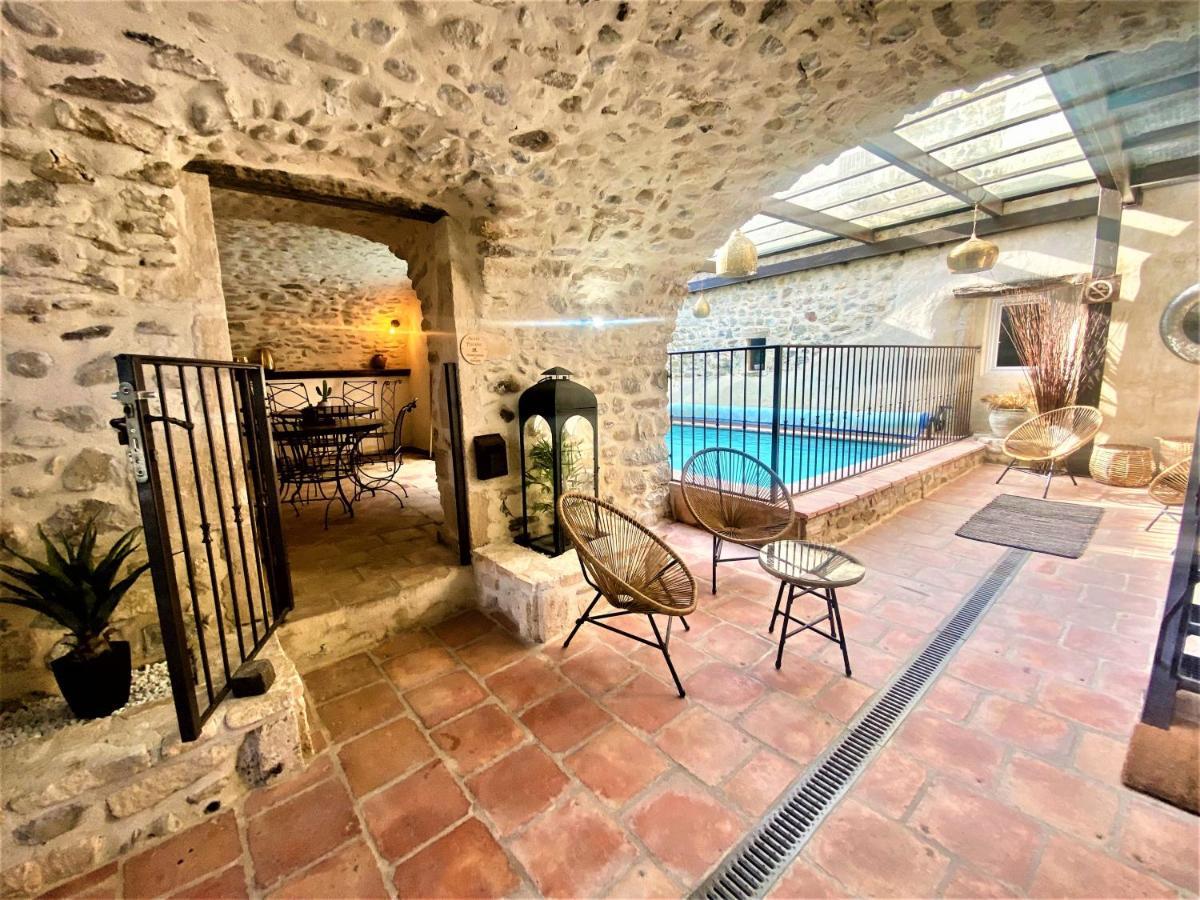 Gite De Groupe 9Ch Ou 3 Gites Independants De 3Ch - Patio Et Piscine Interieure Chauffee Toute L'Annee Vallon-Pont-d'Arc Exterior photo