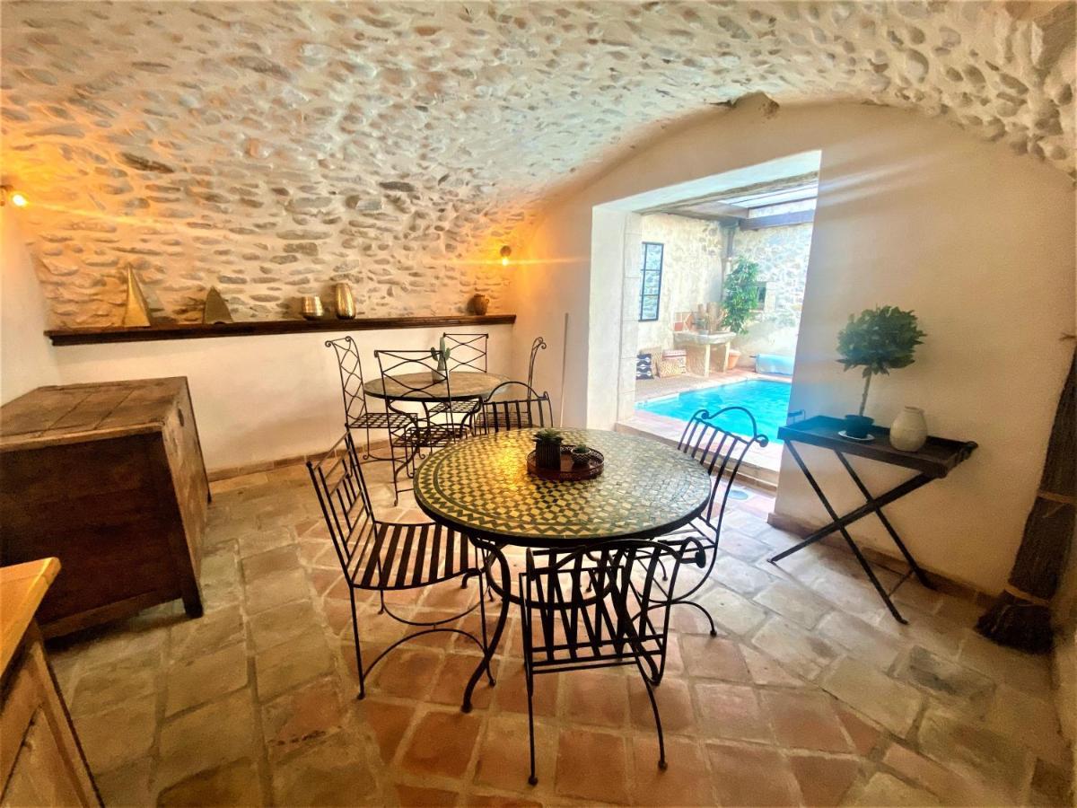 Gite De Groupe 9Ch Ou 3 Gites Independants De 3Ch - Patio Et Piscine Interieure Chauffee Toute L'Annee Vallon-Pont-d'Arc Exterior photo